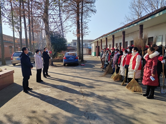 【全球快播报】息县陈棚乡：党群想在一起干在一起 携手共建清洁家园